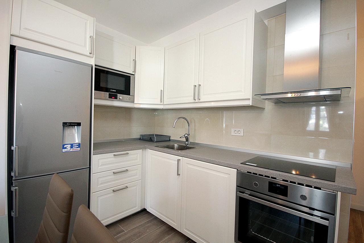 Melina Apartment *