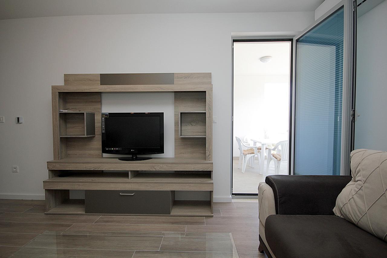 Melina Apartment