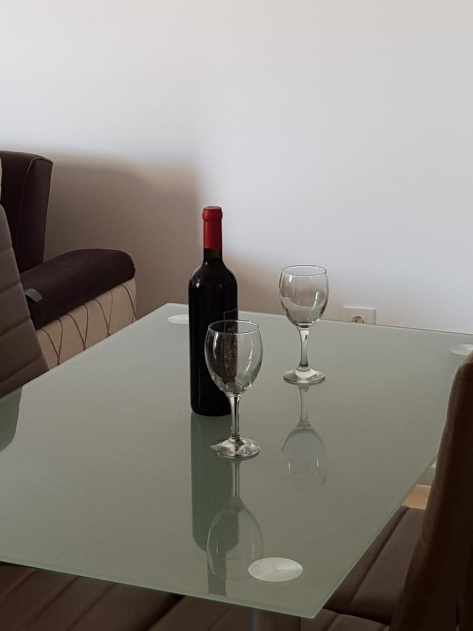 Melina Apartment *